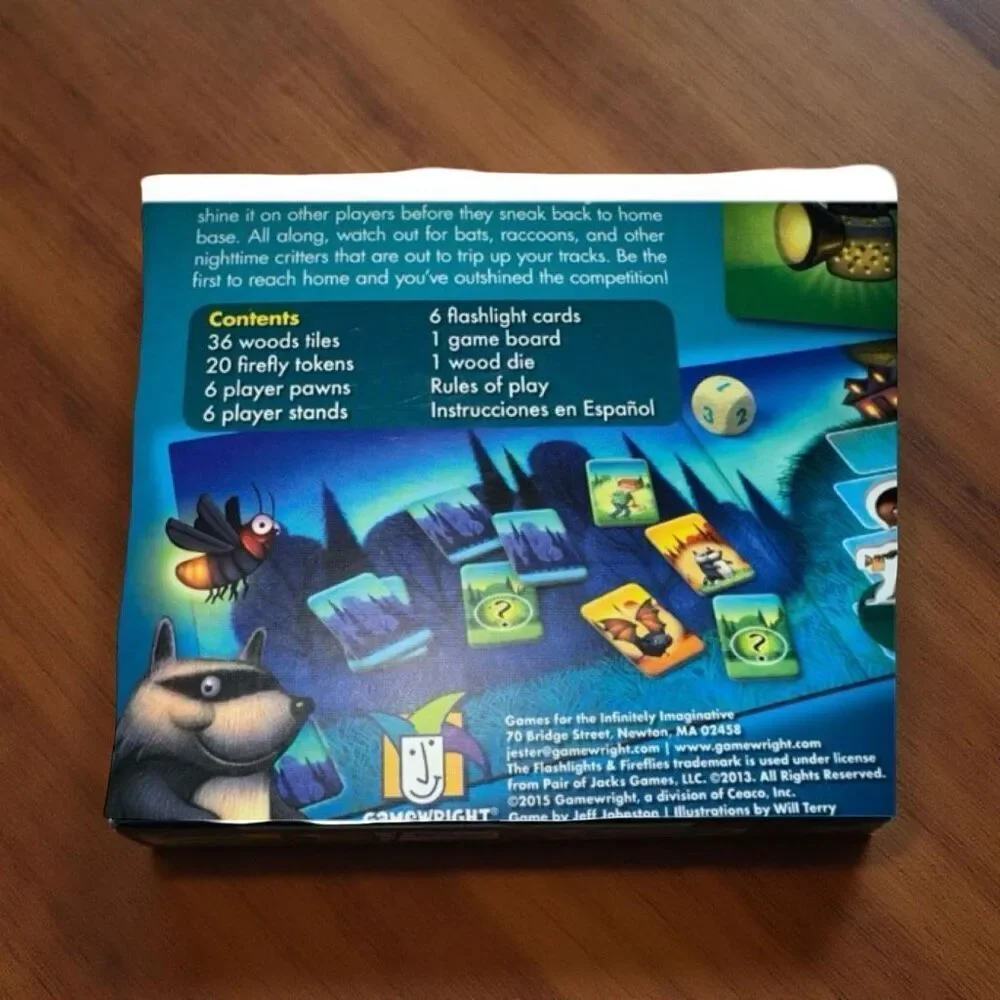 Gamewright Flashlights & Firefly “Light & Seek” Game Complete